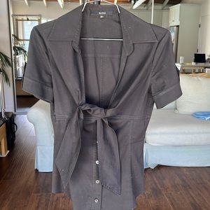 Gucci Size 38 Black Short-Sleeved button down blouse with tie at chest.